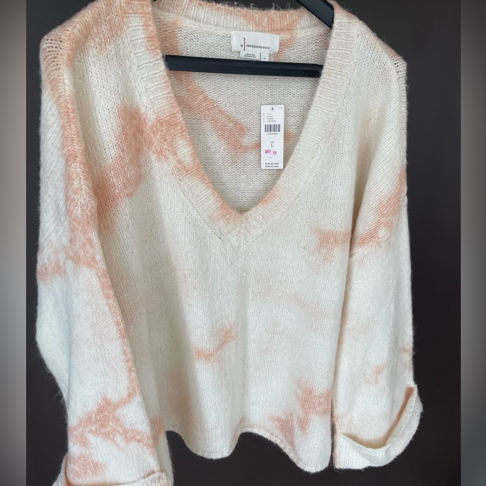 NWT- Anthropologie cream and peach v neck sweater -size L